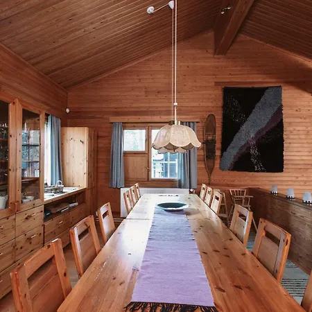 Astra * Äkäslompolo