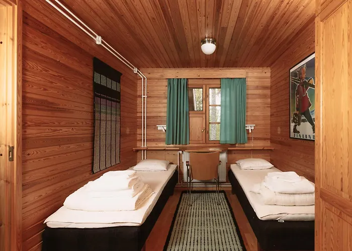 Astra بيت للعطل Äkäslompolo