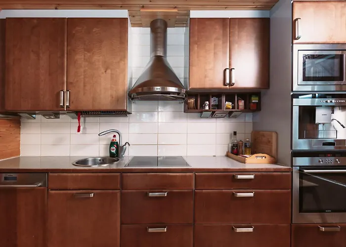 Astra بيت للعطل