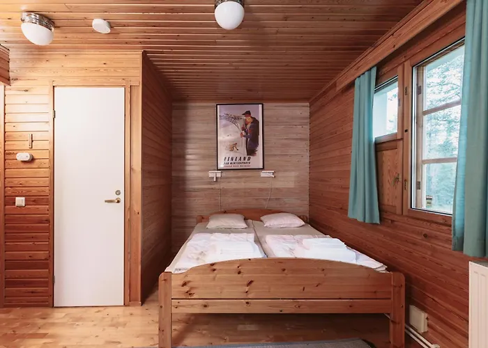 Astra بيت للعطل Äkäslompolo